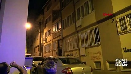 Balkondan rastgele ateş açtı