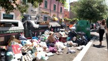 Roma hasta arriba de basura por el embrollo burocrático del servicio de recogida de residuos