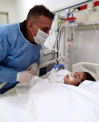 MUKADDES, TEDAVİSİNİN ARDINDAN AMBULANS UÇAKLA TEKRAR HAKKARİ'YE GETİRİLDİ