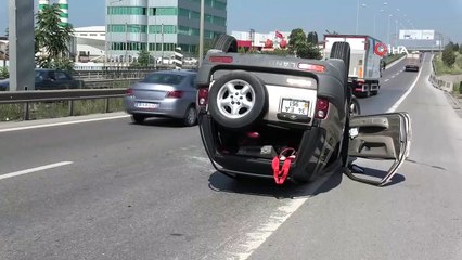 E-5 Tuzla’da kontrolden çıkan lüks cip takla attı: 2 yaralı