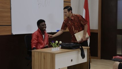 Hari Pertama Pak Budi Udah Bikin Geleng Kepala