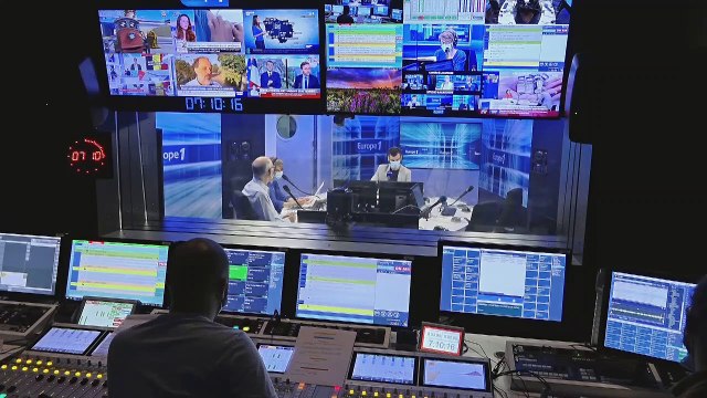 Automobile : l'industrie française peut-elle réussir le virage de l'électrique ?