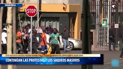Continúan las protestas y los saqueos masivos