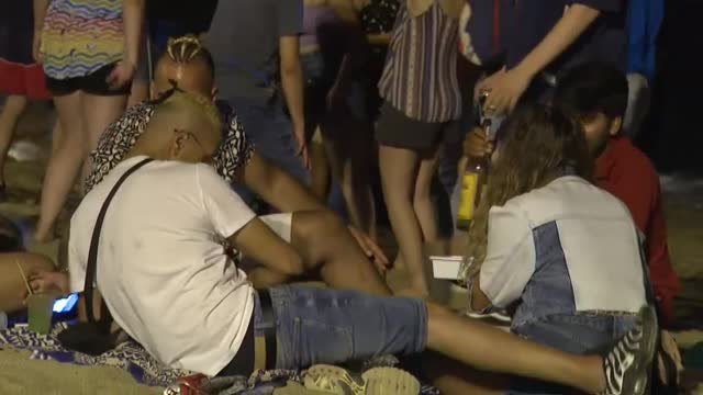 Cribados entre jóvenes para tratar de frenar los contagios