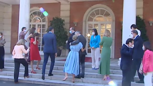 Foto y primer Consejo de Ministros del nuevo Ejecutivo