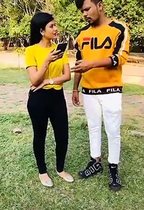 4dd35bcb069ea5c65c7d3ac7a323f8bc Oye indori tic Tok video