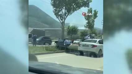 Son dakika 3. sayfa: Otomobil ikiye bölündü