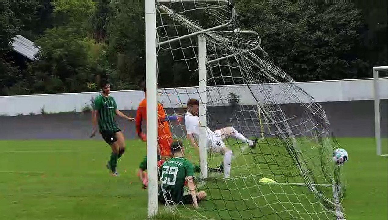 Das 4:1 für die SVG Göttingen durch Dennis Moschanin gegen Vorsfelde