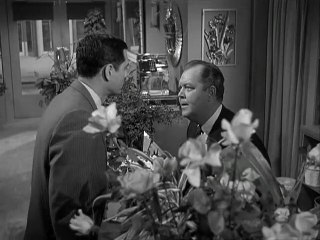 Peter Gunn 129 Skin Deep