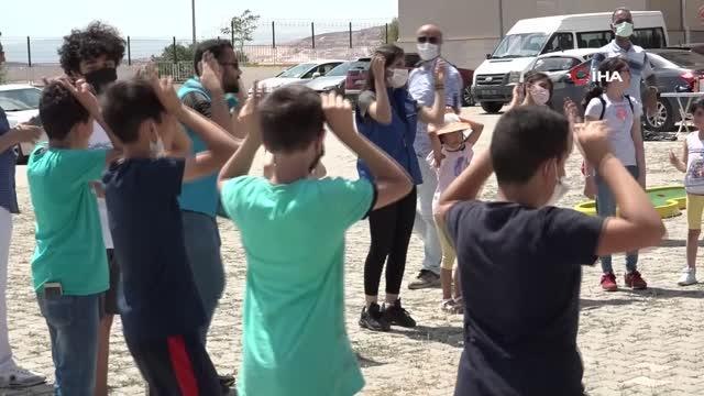 Elazığlı öğrenciler Telafide Ben de Varım programında doyasıya eğlendi