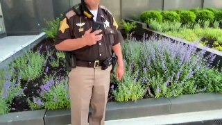 Cop in Indianapolis gets shutdown hard by citizen over a cigarette!!!! (EPIC FAIL)-EoMfJgkYBNc