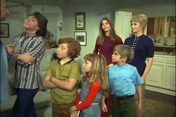 The Partridge Family 2x01 Dora, Dora, Dora