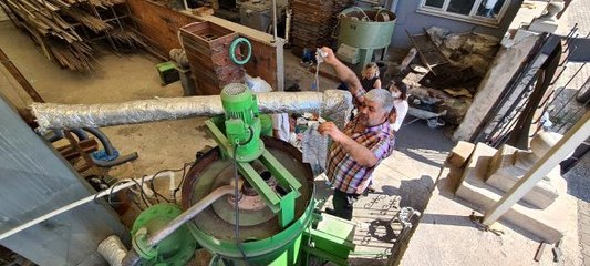 İlkokul mezunu ama Covid atıklarından dizel, karbon ve temizlik tineri üretti