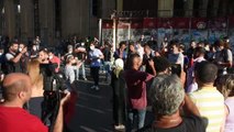 Son dakika haberleri | Beyrut'taki patlamada ölenlerin yakınları düzenledikleri gösteride güvenlik güçleri ile arbede yaşadı (2)