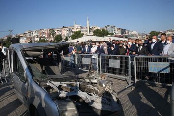 Üsküdar'da "O AN" Fotoğraf ve Ezilen Araç sergisi açıldı