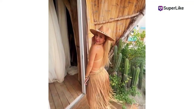 Luisa Fernanda W lució sus curvas en bikini desde el Desierto de la Tatacoa