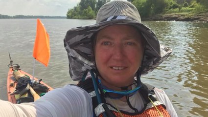 Paddler sets record as fastest female on the Mississippi