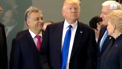 Trump vs Mr bean funny Dance