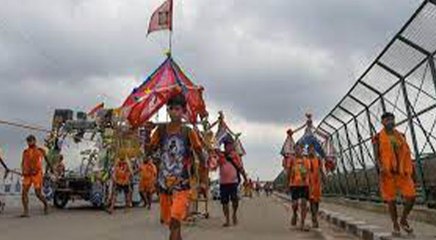 यूपी में कोविड प्रोटोकॉल के साथ हो सकेगी कांवड़ यात्रा, सीएम योगी ने दिए निर्देश