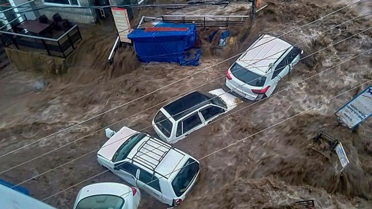 Kangra flash floods: Bodies of 6 persons retrieved