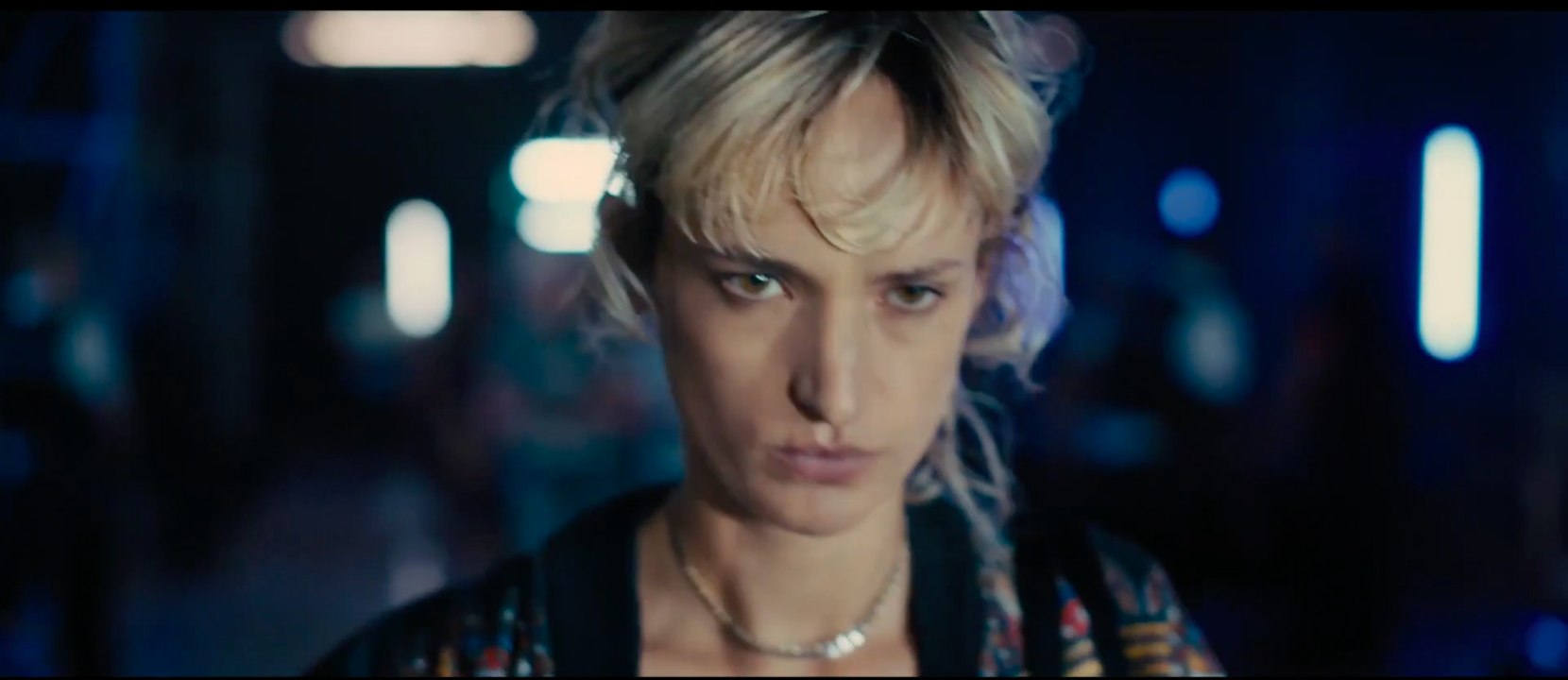 Titane - Trailer (Deutsch) HD