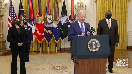 ABD halkı Beyaz Saray önünde Biden'a seslendi