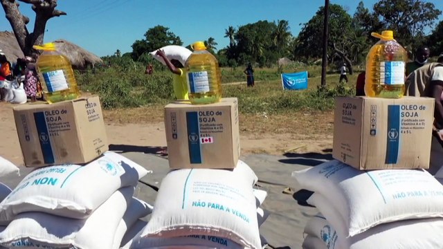 Великобритания сокращает помощь другим странам