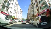 Eskişehir'de ışık ihlali yapan umursamaz sürücü kamerada