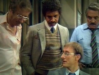 Barney Miller S08E05 Stress Analyzer
