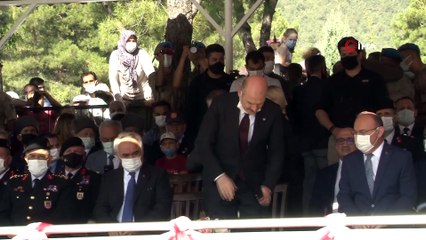 下载视频: Bakan Soylu, 'Kırkağaç Jandarma Komando Eğitim Alay Komutanlığı 31'inci Dönem Uzman Erbaş Komando Temel Kursu Mezuniyet Töreni'ne katıldı