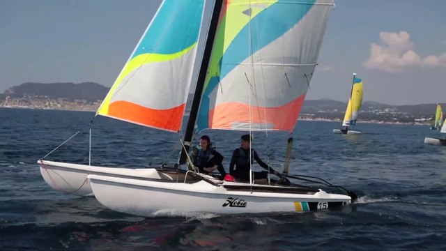 Venez respirer en toute liberté dans les Ecoles Françaises de Voile ! #EnviedEmbruns - Fédération Française de Voile - FFVoile