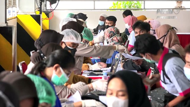 Gerai Vaksin Presisi Polda Metro Jaya