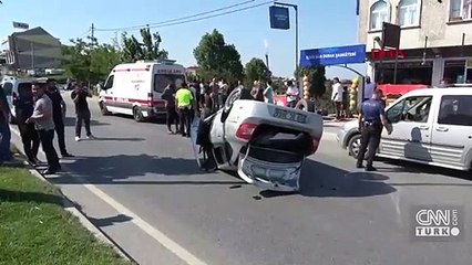 Ehliyetsiz sürücünün kullandığı otomobil takla attı