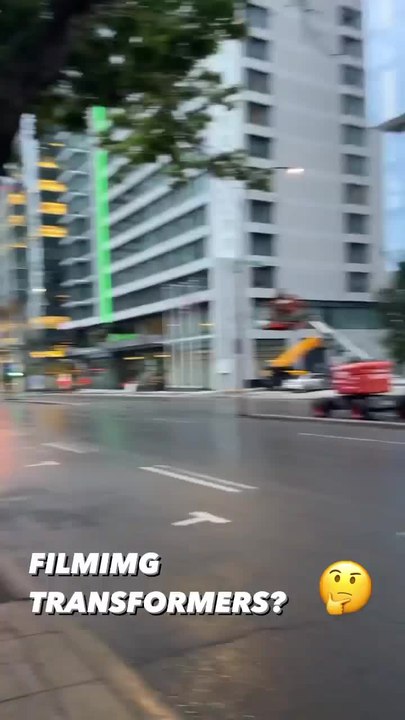Here's A Sneak Peek At Transformers Being Filmed In Montreal (PHOTOS)
