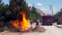 Elazığ’da faciadan dönüldü...Doğalgaz borusu patladı, alevler metrelerce yüksekliğe ulaştı