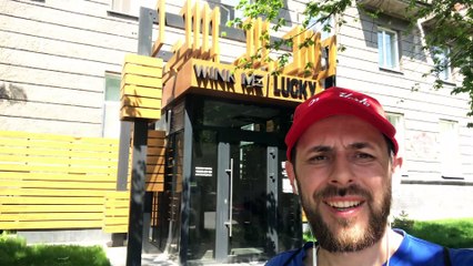 Walking in the Afternoon in Siberia❄️. 75°F. Street food of the Capital. Graffiti. 3292