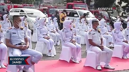 Walikota Jambi Melepas Relawan Covid 19