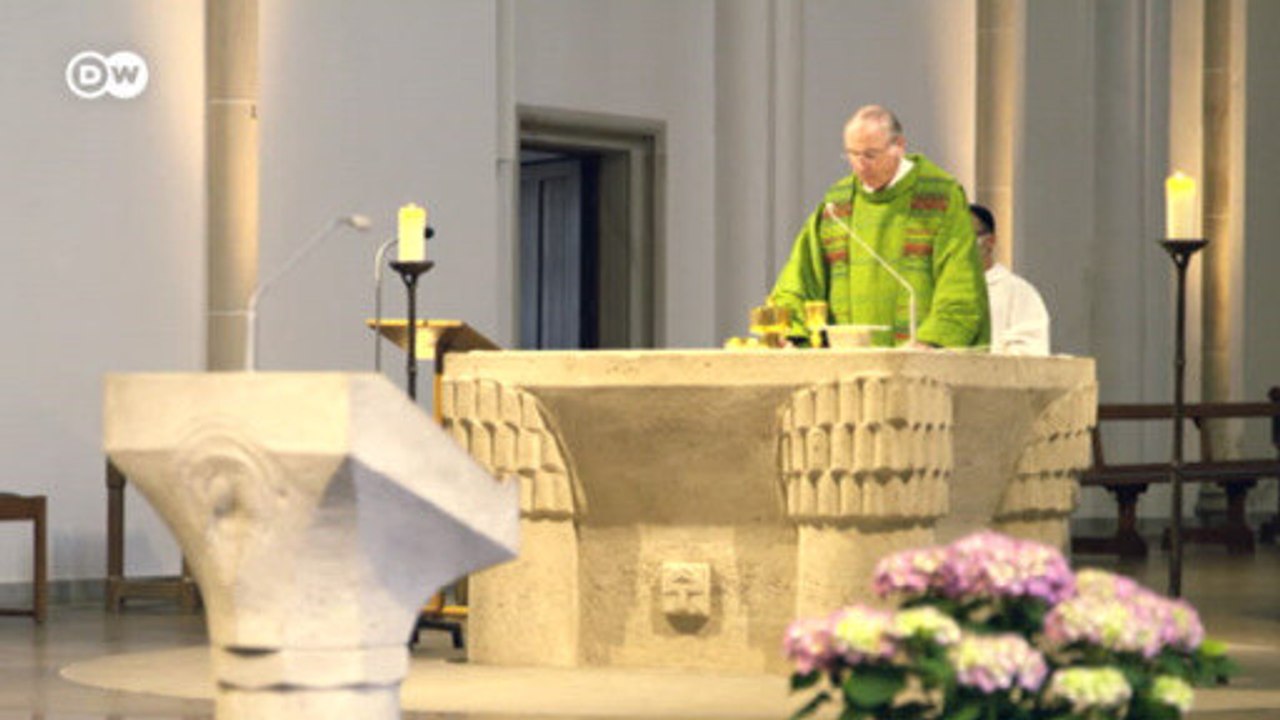 Katholische Kirche: Gläubige fordern Reformen