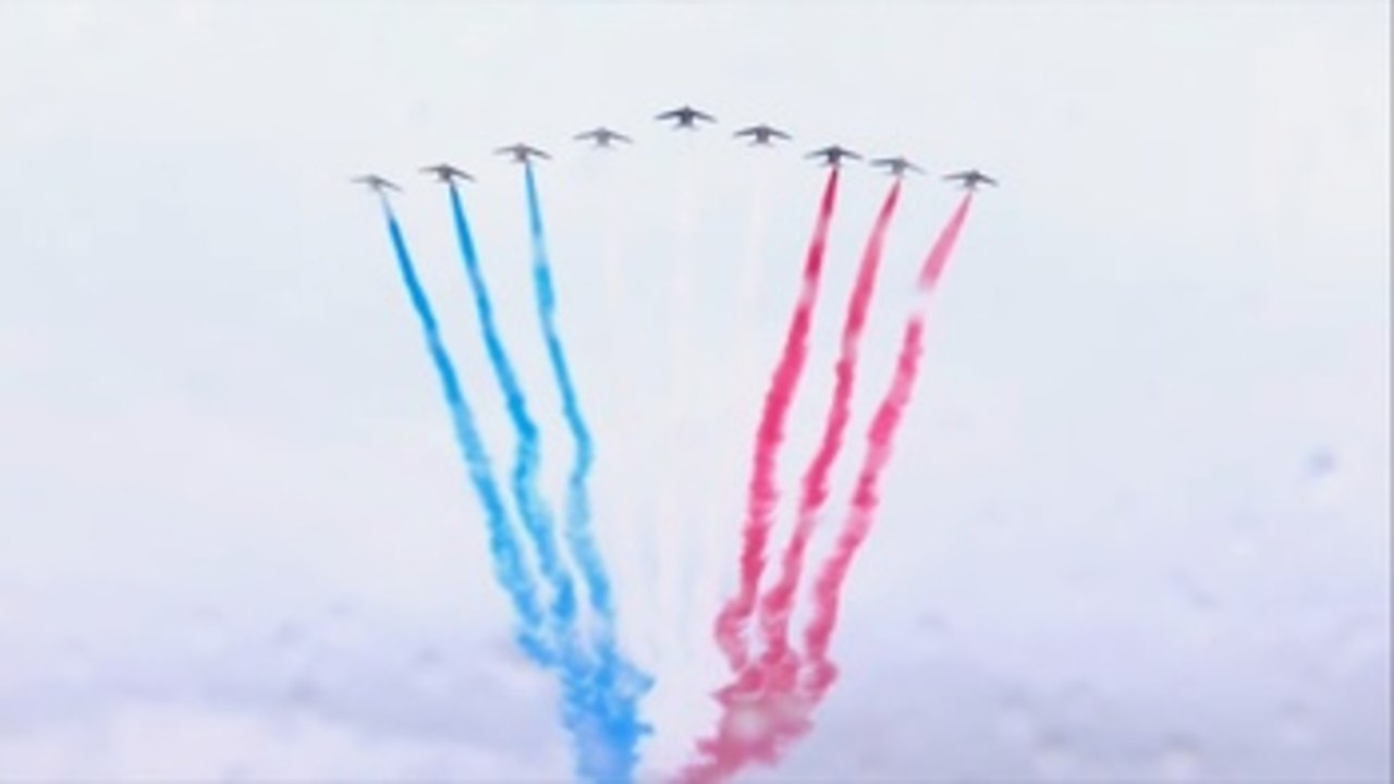 Francia celebra su Fiesta Nacional preparándose para las nuevas restricciones