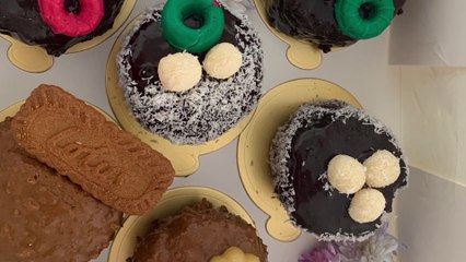 How to make mini cakes gift box at home tutorial by dine at Home