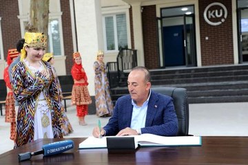 Çavuşoğlu, Türk Dünyası turizm başkenti Kokand'ı ziyaret etti