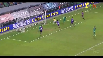 Öyle bir gol kaçırdı ki! Kendisi bile inanamadı