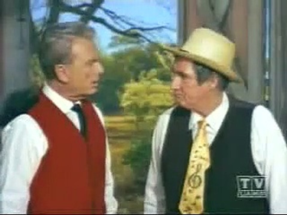 Green Acres S02 x 046 - An Old Fashion Christmas