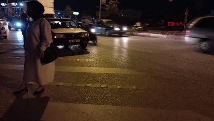 BURSA-KAVGA ETTİĞİ KİŞİLERDEN KAÇARKEN OTOMOBİLİN ALTINDA KALARAK YARALANDI