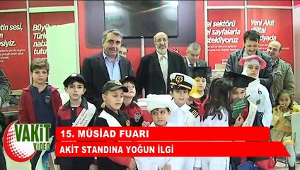 Akit’in standına büyük ilgi