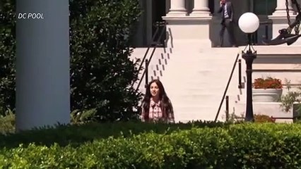 Olivia Rodrigo incentiva vacinação entre jovens