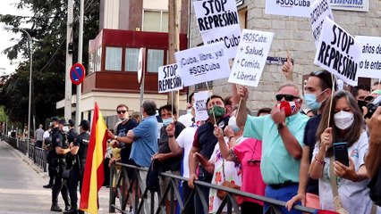 El grito del exilio cubano en Madrid: "No estáis solos"