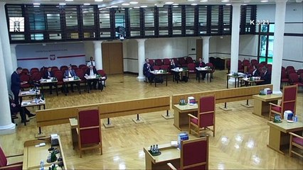 Πολωνία: Σε τροχιά σύγκρουσης με την ΕΕ