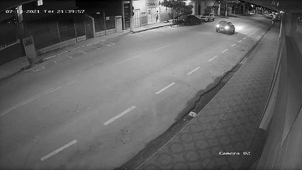 Corpo de mulher é encontrado em cafezal e taxista é preso