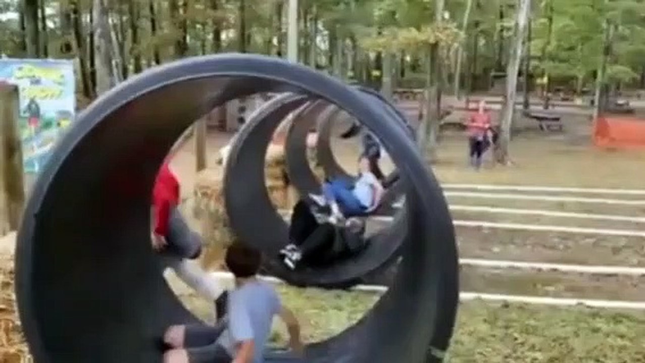 مواقف مضحكه  4
